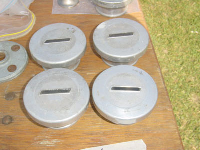 counterfeit hub caps 3