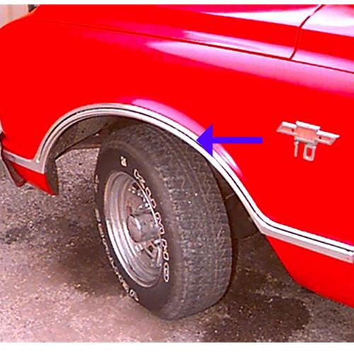 1967-1968 Wheel Molding Left Front Lower Chevrolet and GMC Pickup Truck