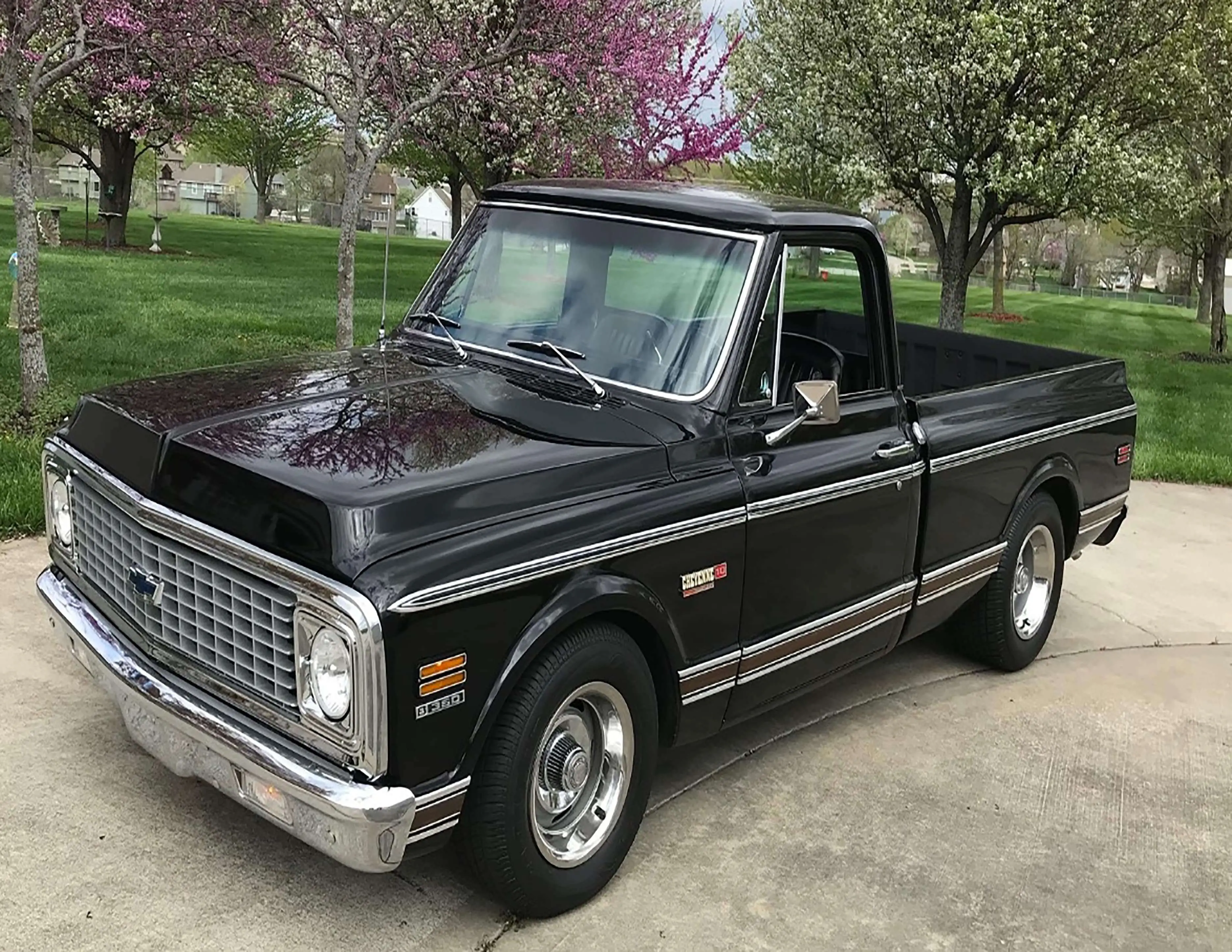 1972 Chevy Cheyenne Super Black